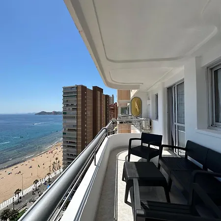 Apartament Skyline *